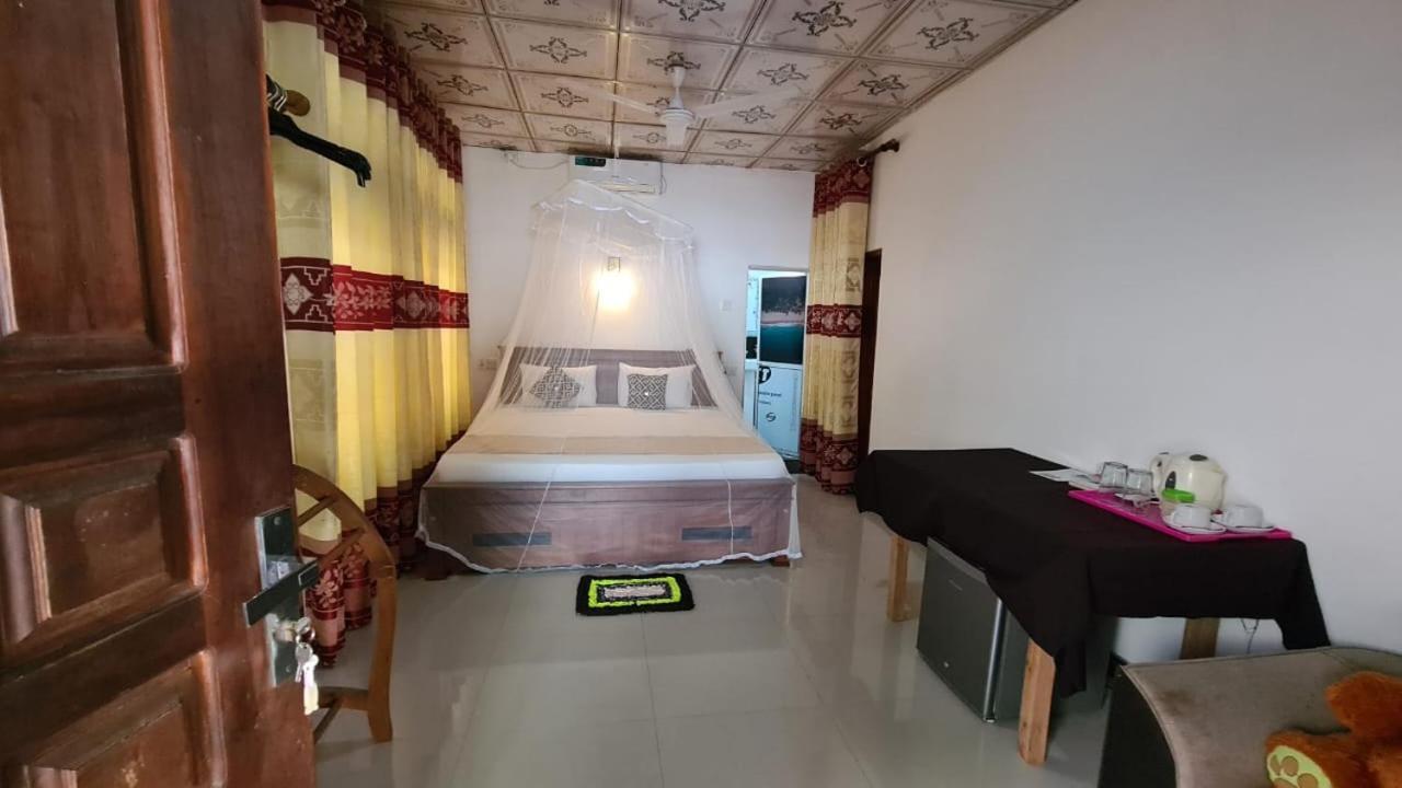 Kavidi Home Stay Tangalle Camera foto